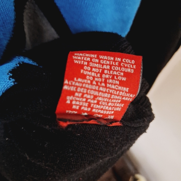 Black and Blue Argyle Sweater - Medium - Picture 7 of 7